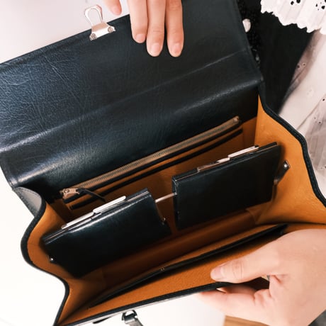 leather hand　bag