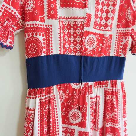 70's paisley dress