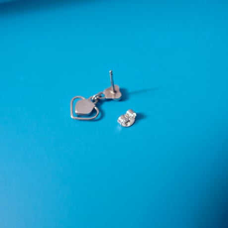 ZUNI / heart turquoise pierce