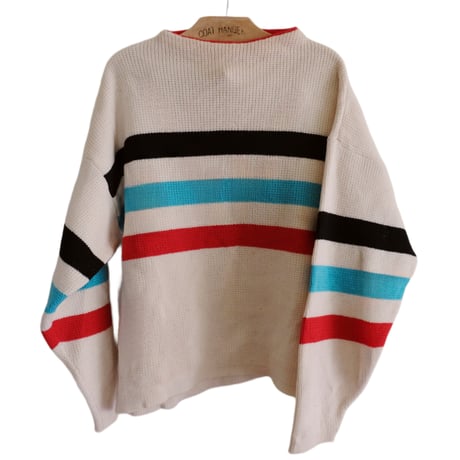 bottle neck line knit