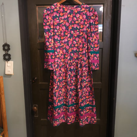 puff sleeve flower print corduroy dress