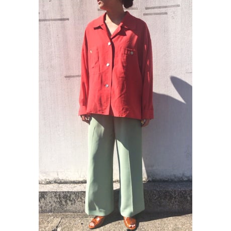 unknown / open collar silk shirt