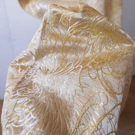 embroidery gold dress