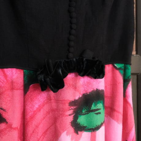 60s vintage / heavy linen flower dress