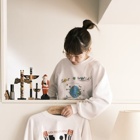 Hanes / “SAVE THE WORLD” sweat
