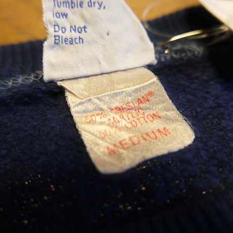 vintage like navy sweat