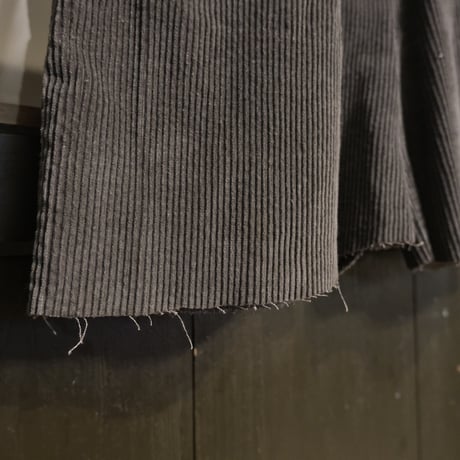 cutoff corduroy short pants