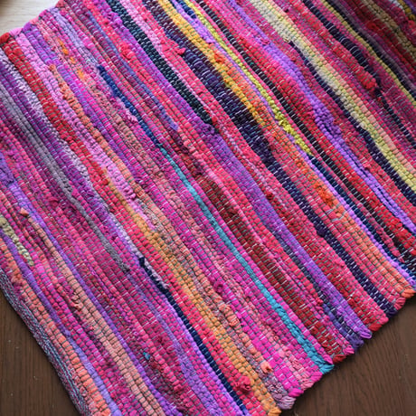 vintage rug / pink