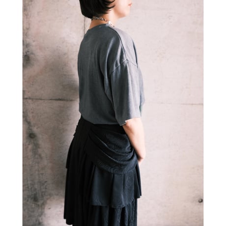 over dye tee / black