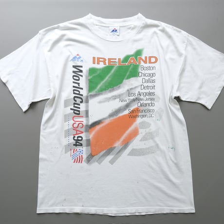 90s old print tee / white