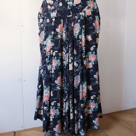 rayon flower dress / navy