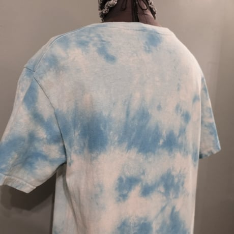 LIQUID BLUE / "Alice" tee