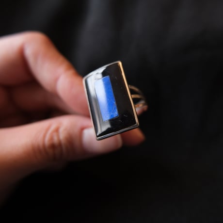 inlay square ring / lapis lazuli "Harlan & Monica Coonsis"