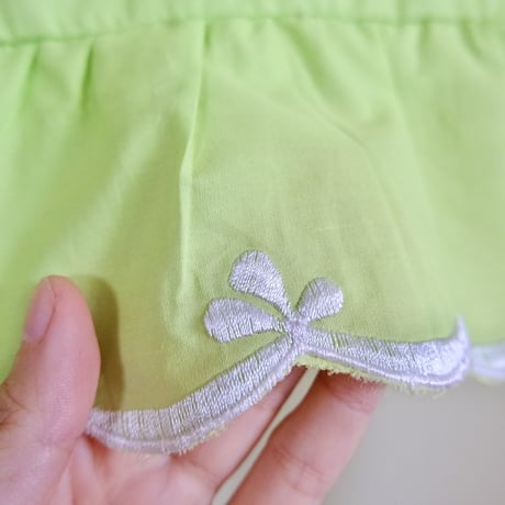 embroidery setup (tops×skirt) “light green”
