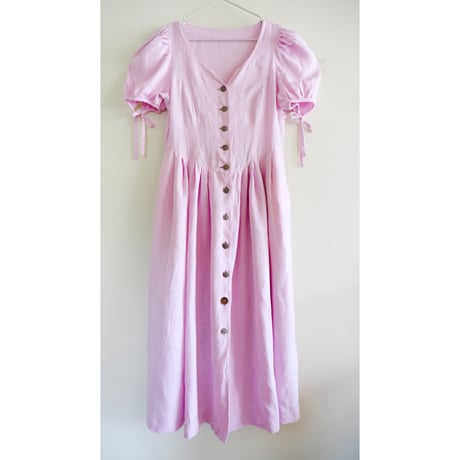 Tyrolean dress with flower buttons