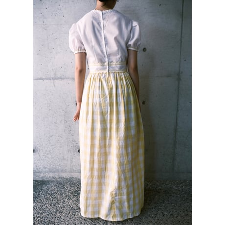 70s white × gingham check dress