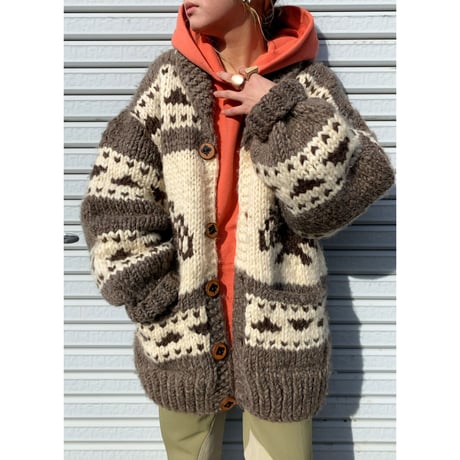 Cowichan sweater / made in Canada