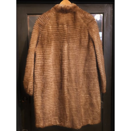 mink fur coat / balloon sleeve