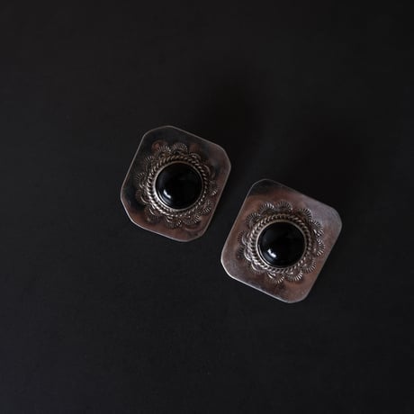 Indian jewelry / square pierce