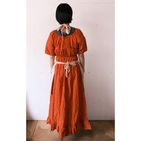 apron “beige”
