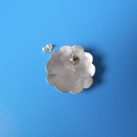 navajo / flower pierce