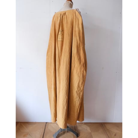 eski.  original dress / overdye "ocher"