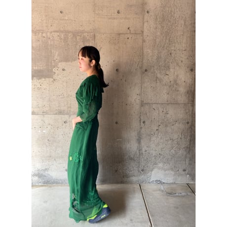 embroidery green dress