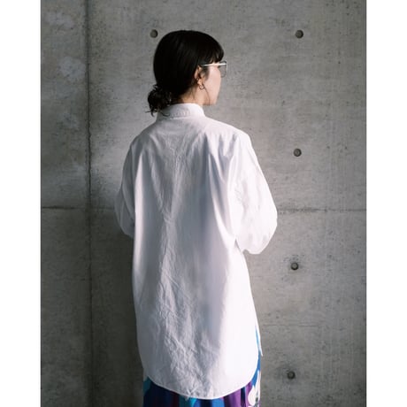 "hatome" design shirt / white