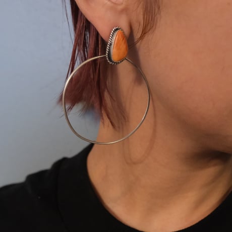 navajo"ElouiseKee" hoop pierce