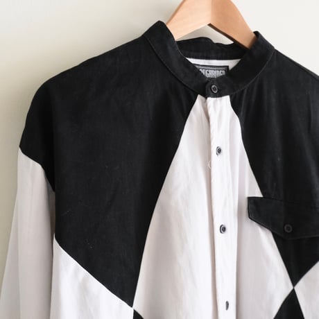 monotone stand collar shirt