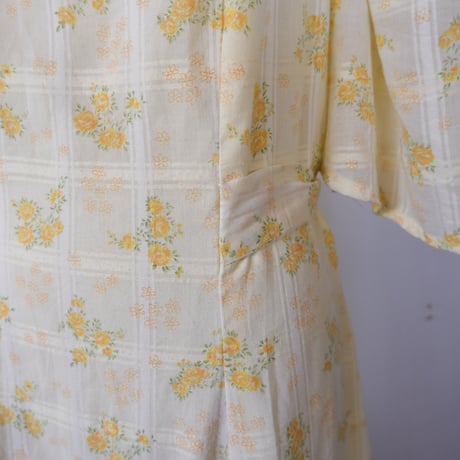 70's vintage / flower dress / yellow
