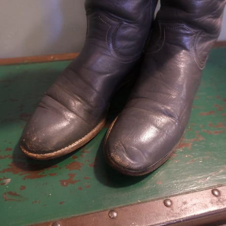 Justin / gray boots