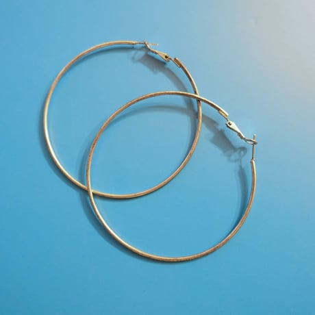 big foop pierce / silver color