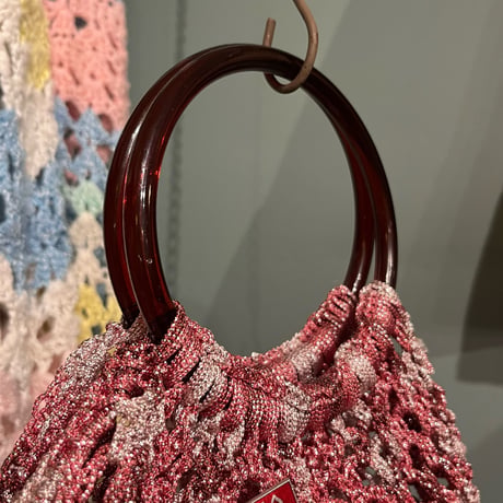 handbag with pins