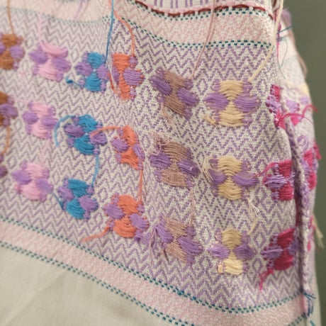 embroidery tops