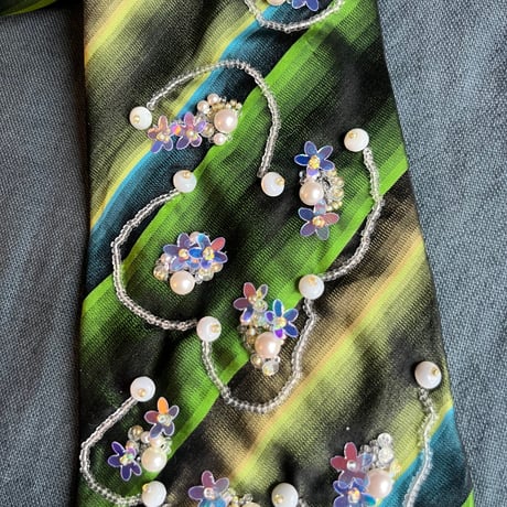 "繕う" collaboration beads embroidery necktie "flower × stripe"