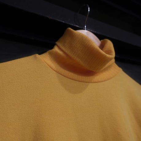 yellow turtle neck tops