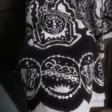 made in india / embroidery skirt