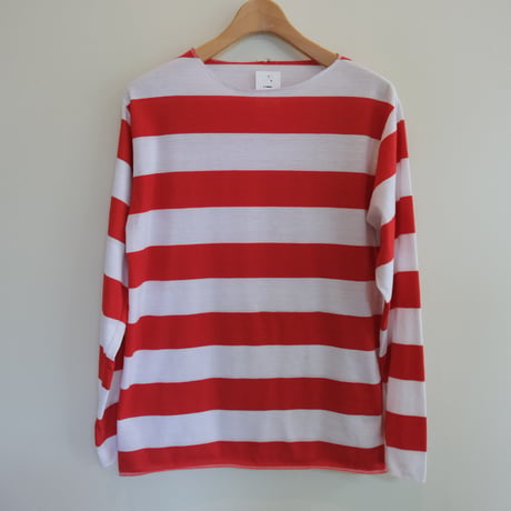 border l/s tee / red × white