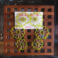 lili by SERI / flower drawing "green"