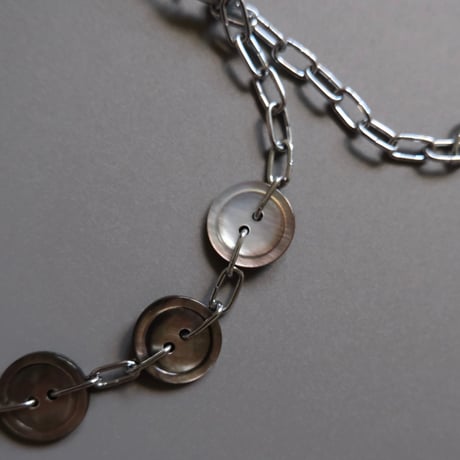 eski. original shell chain necklace "wood doll"