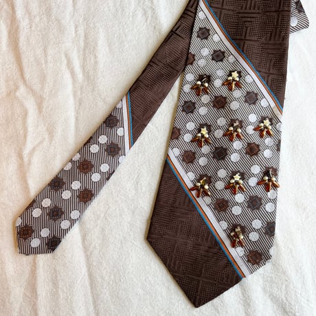 "繕う" collaboration beads embroidery necktie "retro brown × ⭐︎"