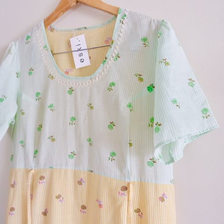 handmade flower × stripe dress
