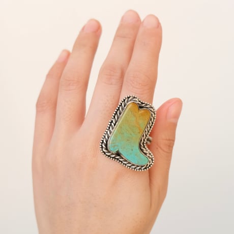 navajo / "western boots" ring