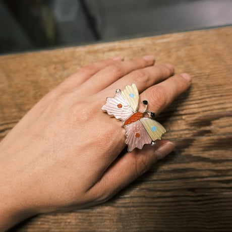 ZUNI / butterfly ring