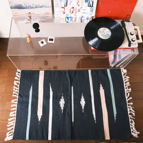 vintage rug / native pattern