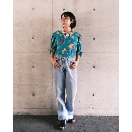 back ribbon flower print tops