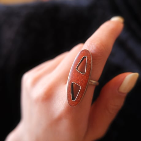 80's vintage indian jewely / coral ring