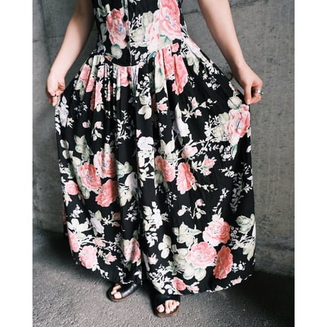flower rayon dress “black”
