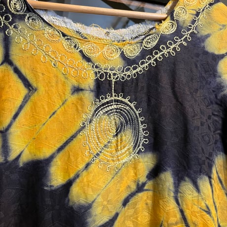 tie-dye embroidery dress